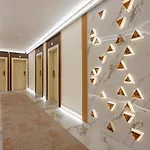 Отель Grand & Therme 4*