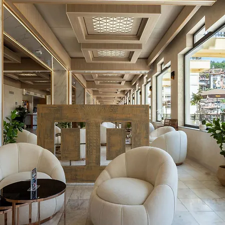 Grand & Therme Ξενοδοχείο